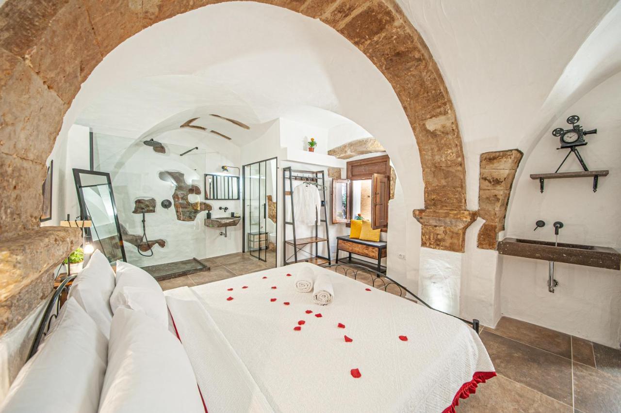 Romantic Loft With Jacuzzi In The Castle Castelsardo Dış mekan fotoğraf